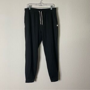 Vuori Womens black performance joggers long / Large